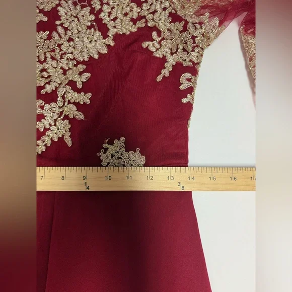 Elegant Red Lace Jumpsuit, no tag, size would fit M - Picture 9 of 14